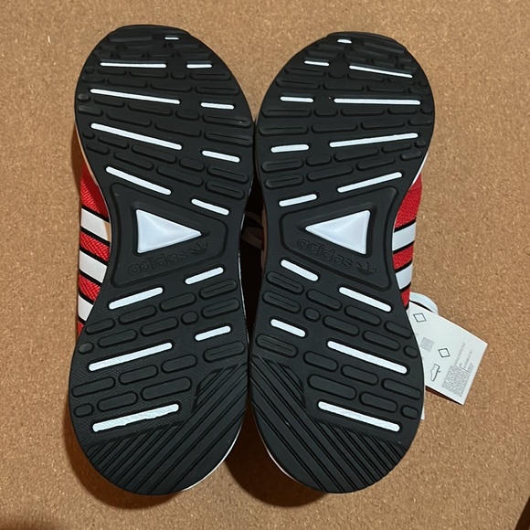 Adidas Originals Retroset Scarlet Red Size 14 - Picture 14 of 15